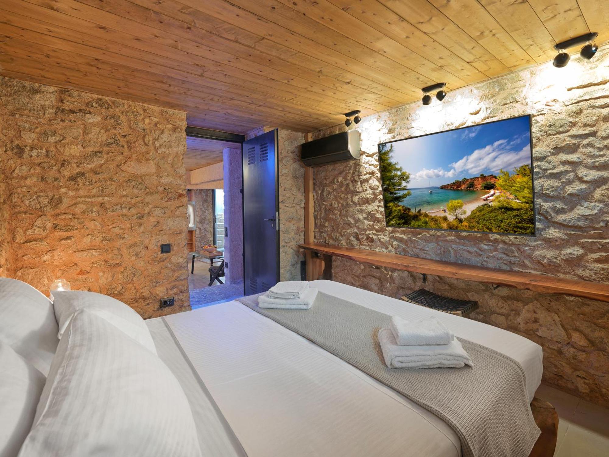 Sea View Garden Suites Piraeus Exterior photo